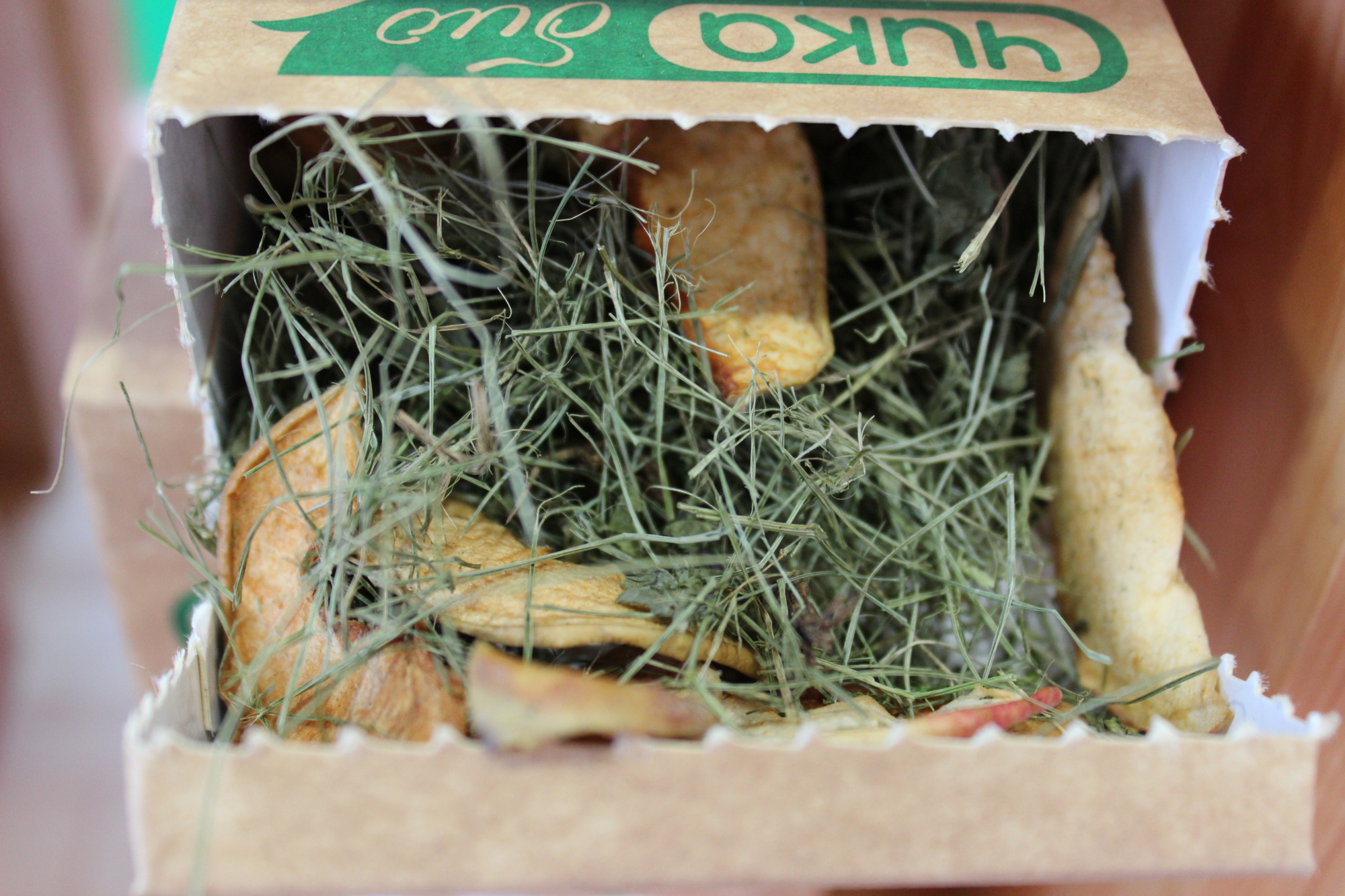 Яблоко с травами